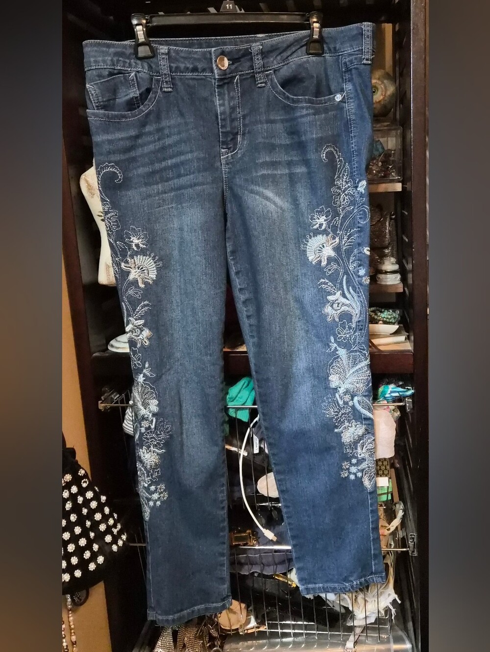 Seven7  Women's Ankle Skinny Jeans Embroidered Size 12 Dark Wash